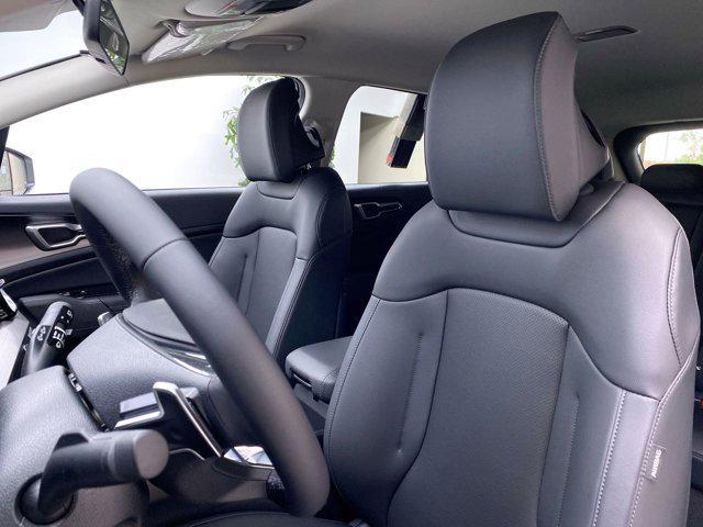 new 2025 Kia Sportage Hybrid car, priced at $34,555