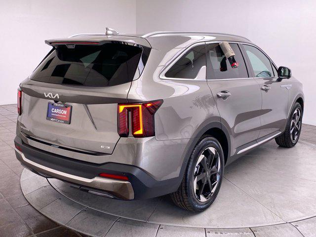 new 2025 Kia Sorento Hybrid car, priced at $48,530