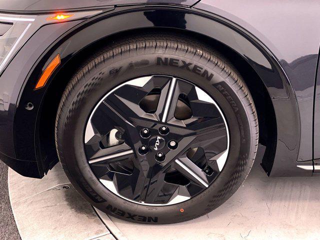 new 2025 Kia EV6 car, priced at $52,175
