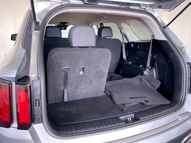used 2022 Kia Sorento Hybrid car, priced at $19,988