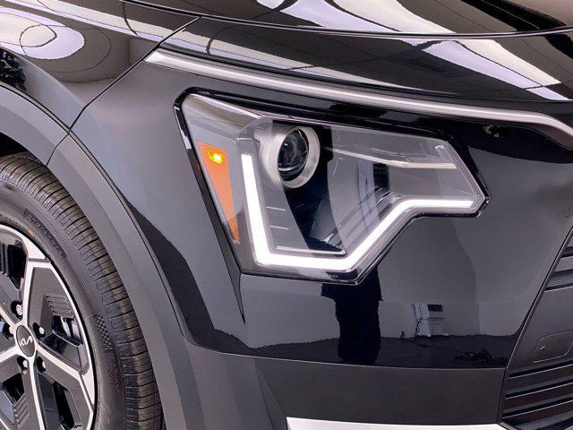 new 2025 Kia Niro Plug-In Hybrid car, priced at $36,555
