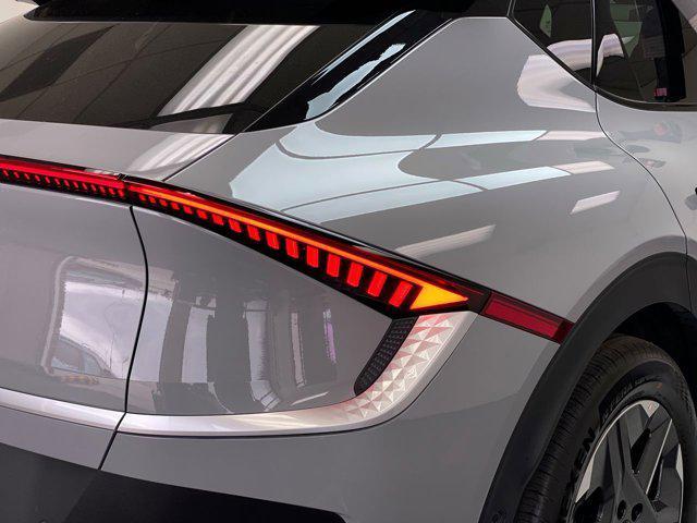 new 2025 Kia EV6 car, priced at $49,915
