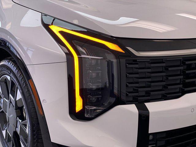new 2025 Kia Sportage car, priced at $36,955