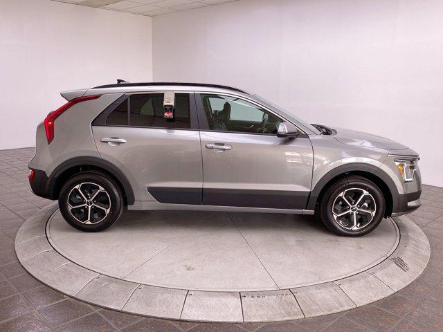 new 2025 Kia Niro car, priced at $31,340