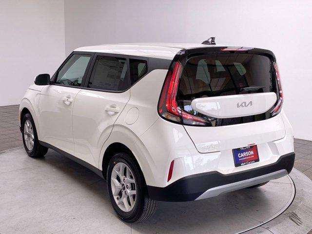 new 2025 Kia Soul car, priced at $24,685