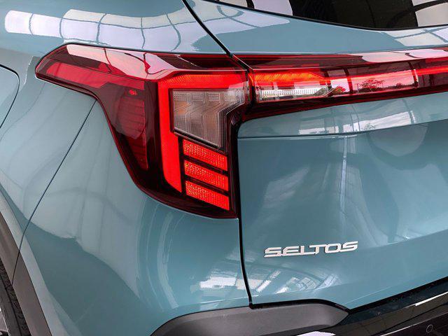 new 2025 Kia Seltos car, priced at $26,988