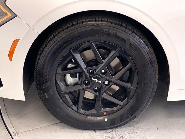 new 2026 Kia K5 car, priced at $29,060