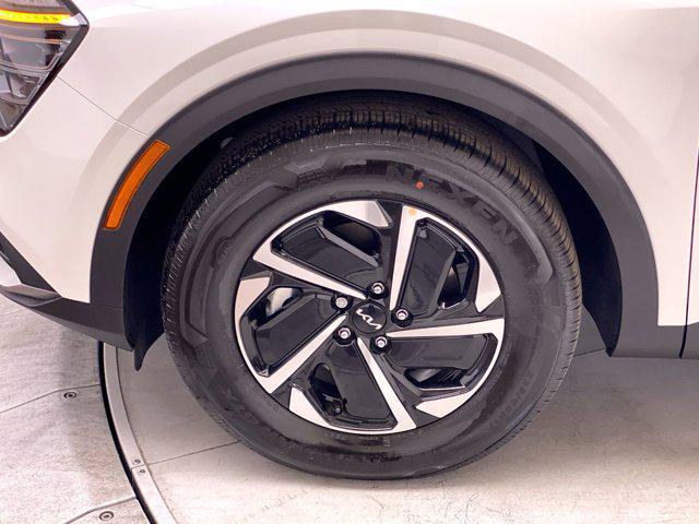 new 2025 Kia Sportage Hybrid car, priced at $30,755