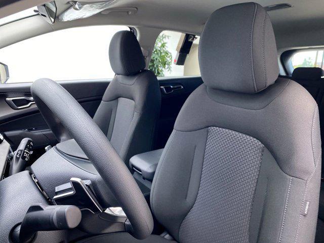 new 2025 Kia Sportage Hybrid car, priced at $30,755