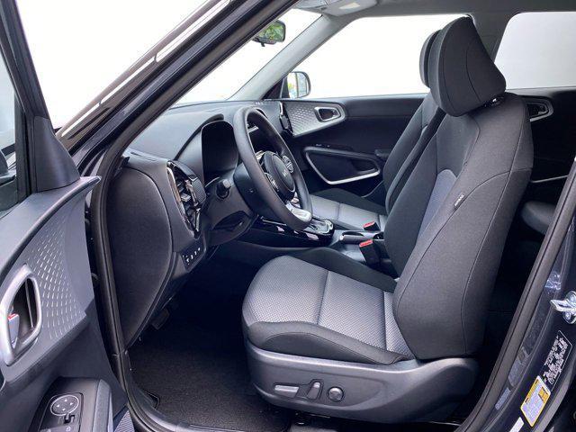 new 2025 Kia Soul car, priced at $24,560