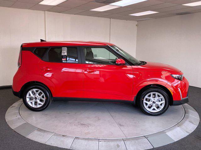 new 2025 Kia Soul car, priced at $22,695