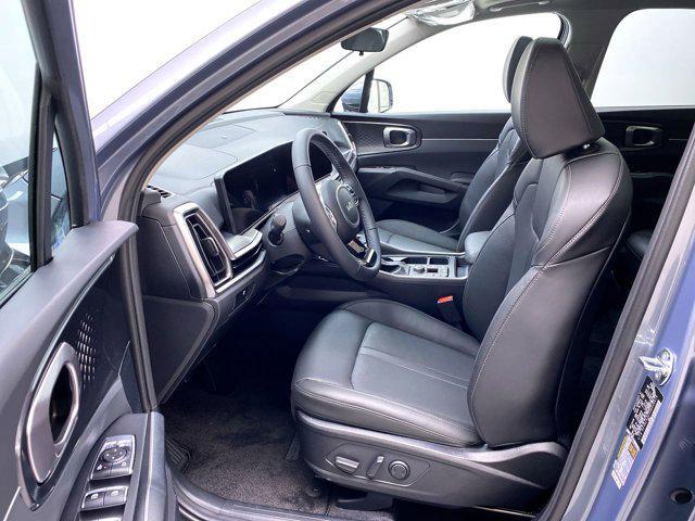 new 2025 Kia Sorento car, priced at $37,830