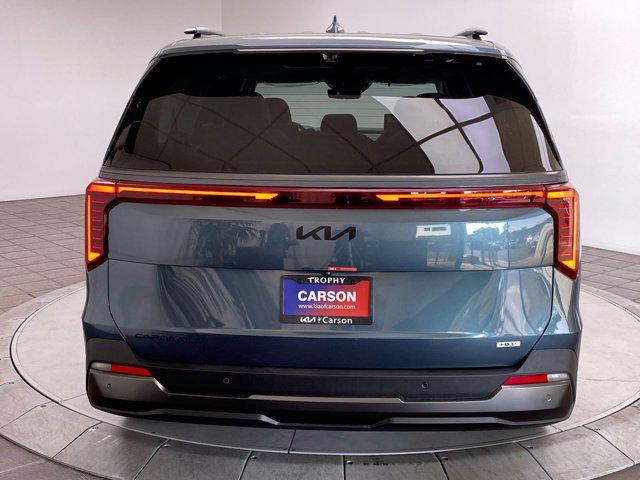 new 2025 Kia Carnival Hybrid car, priced at $57,255