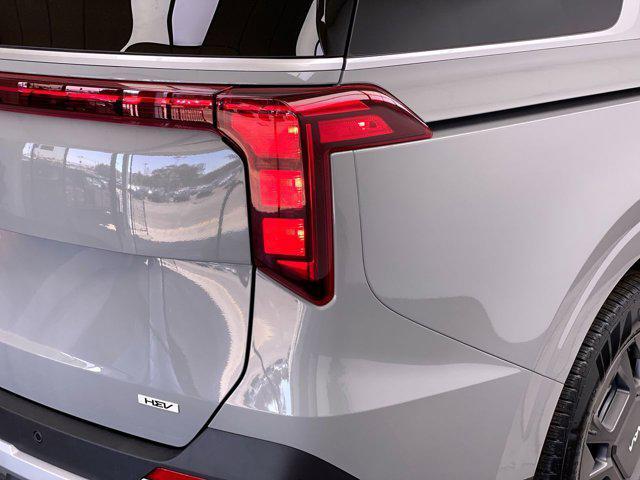 new 2025 Kia Carnival Hybrid car, priced at $45,195