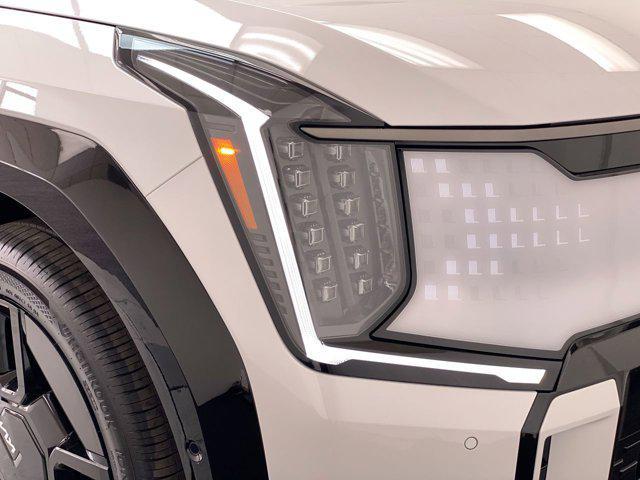new 2026 Kia EV9 car, priced at $75,010