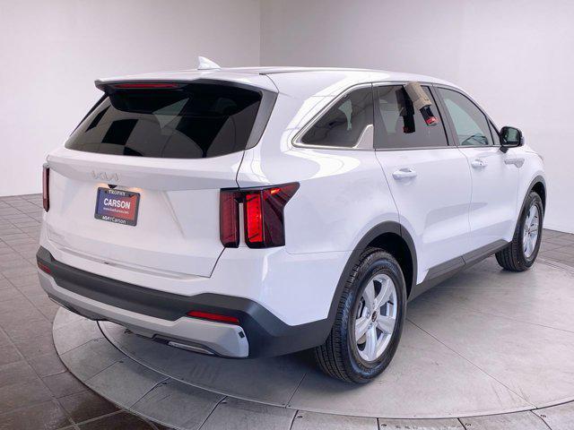 new 2025 Kia Sorento car, priced at $34,125