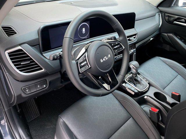 new 2025 Kia Seltos car, priced at $28,210