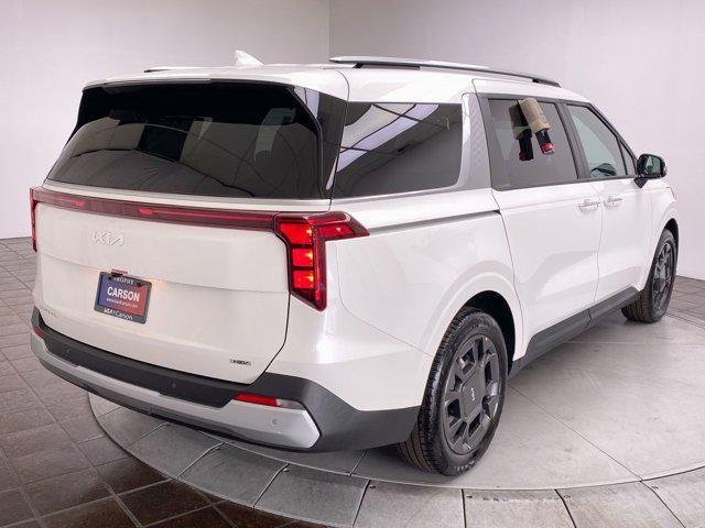 new 2025 Kia Carnival Hybrid car, priced at $45,195