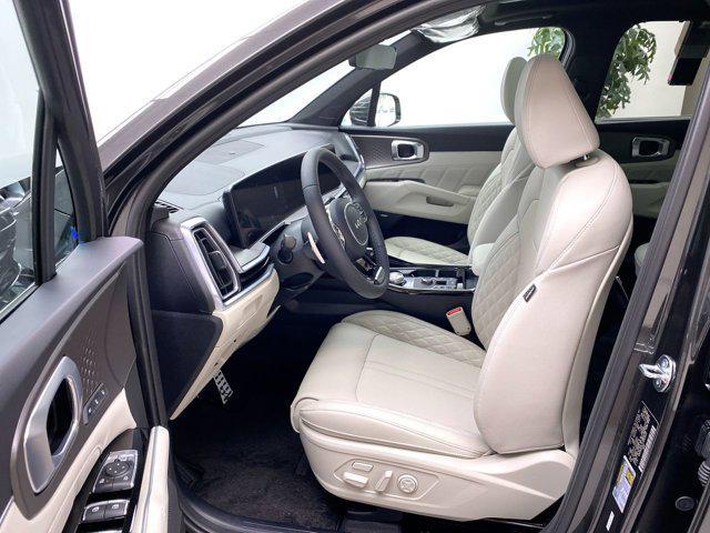 new 2025 Kia Sorento Hybrid car, priced at $48,530