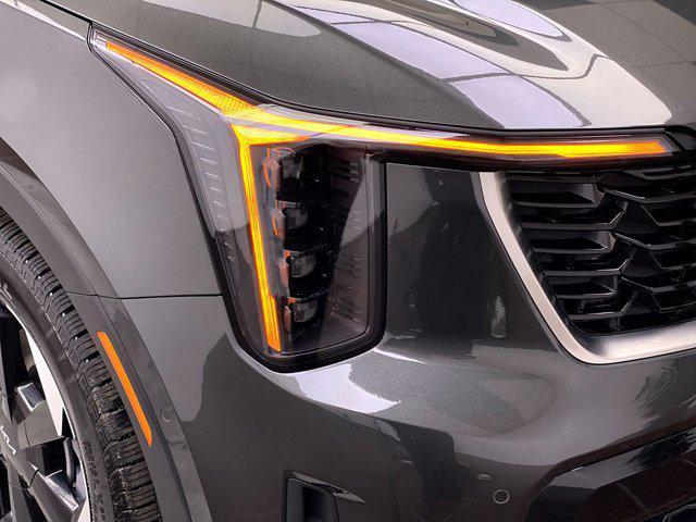 new 2025 Kia Sorento Hybrid car, priced at $48,530