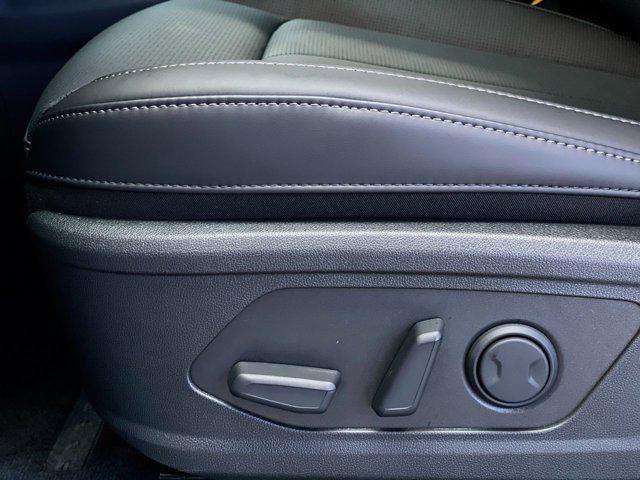 new 2025 Kia Sorento Plug-In Hybrid car, priced at $49,630