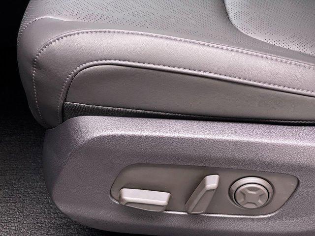 new 2026 Kia Carnival Hybrid car, priced at $44,890