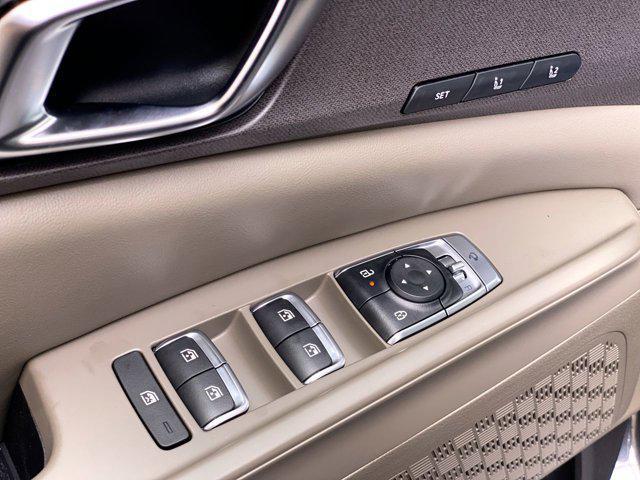 new 2026 Kia Carnival Hybrid car, priced at $44,890