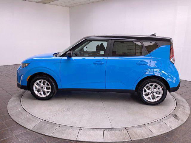 new 2025 Kia Soul car, priced at $24,685