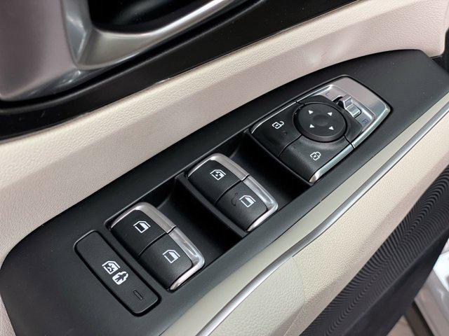 new 2025 Kia Sorento car, priced at $43,025