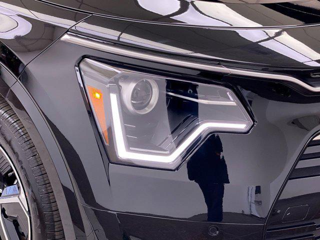 new 2025 Kia Niro car, priced at $34,935