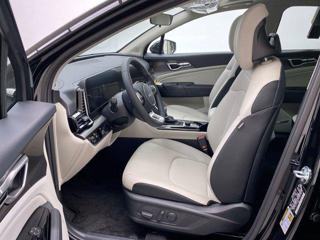 new 2025 Kia Sportage car, priced at $32,560