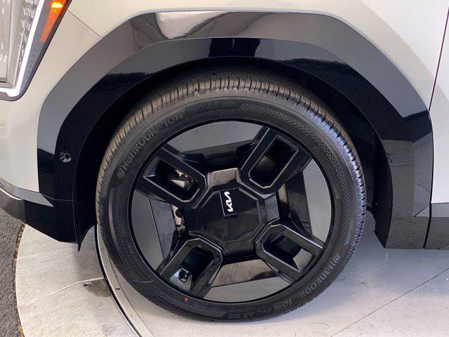 new 2026 Kia EV9 car, priced at $76,315