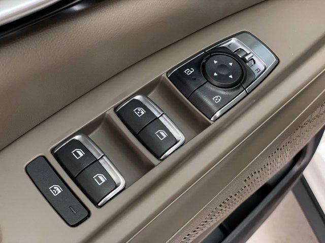 new 2026 Kia Carnival Hybrid car, priced at $43,185