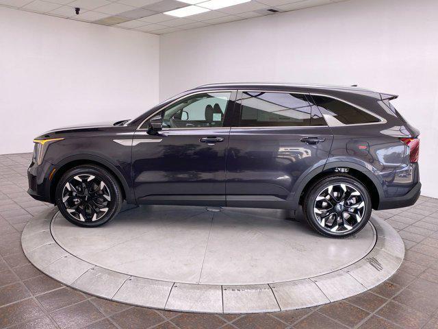 new 2025 Kia Sorento car, priced at $41,030