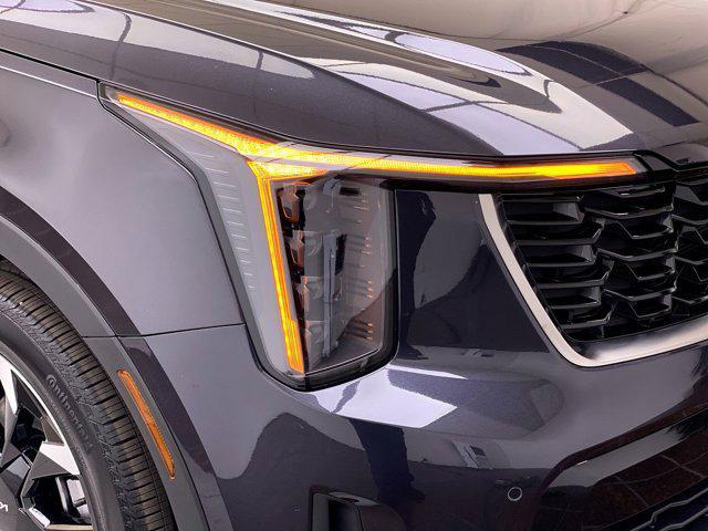 new 2025 Kia Sorento car, priced at $41,030
