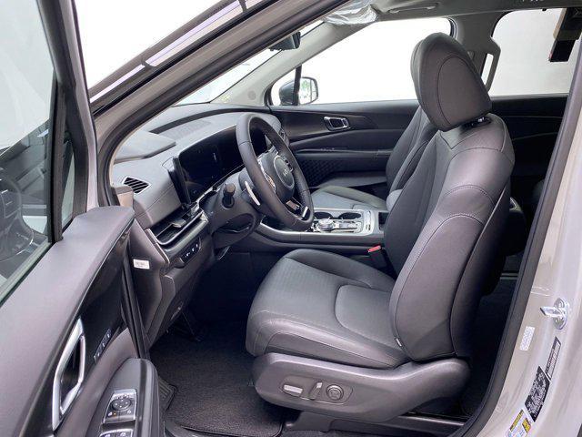 new 2026 Kia Carnival Hybrid car, priced at $55,285