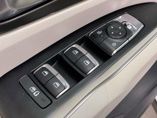 new 2025 Kia Sorento car, priced at $38,525