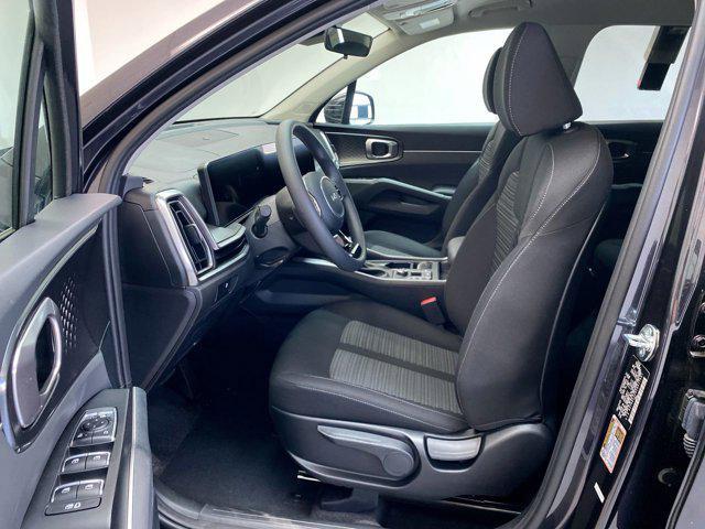 new 2025 Kia Sorento car, priced at $33,690