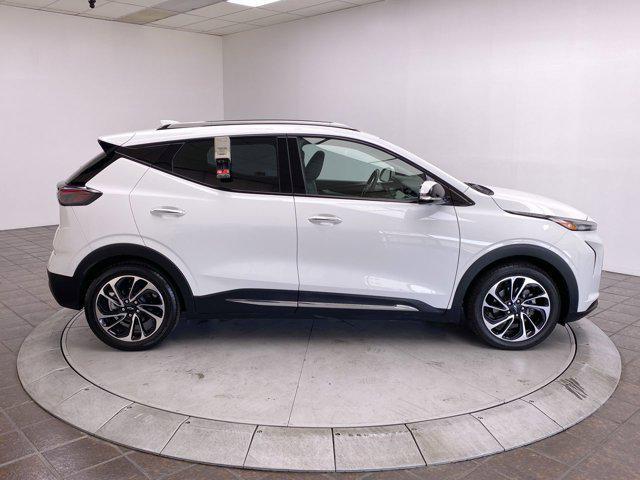 used 2022 Chevrolet Bolt EUV car, priced at $23,777