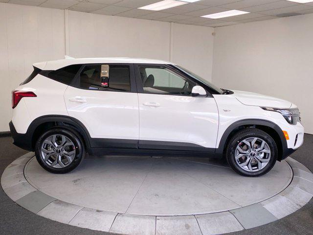 new 2026 Kia Seltos car, priced at $25,890