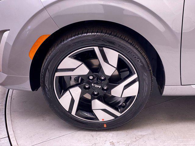 new 2025 Kia Soul car, priced at $25,660