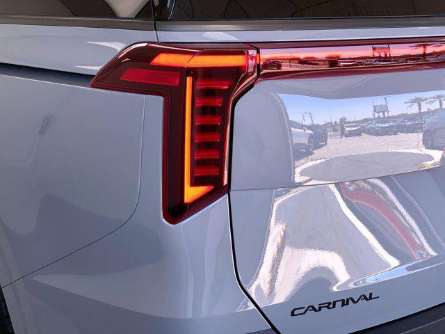 new 2026 Kia Carnival Hybrid car, priced at $55,285