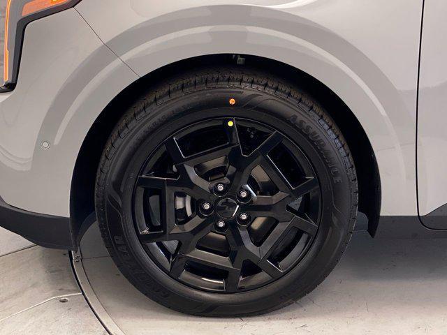 new 2026 Kia Carnival Hybrid car, priced at $55,285