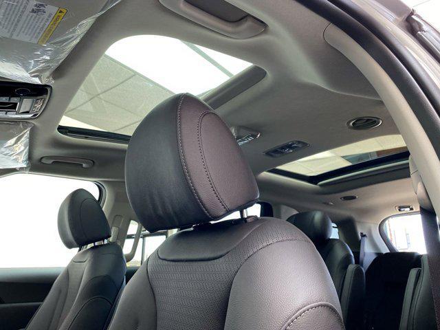 new 2026 Kia Carnival Hybrid car, priced at $55,285