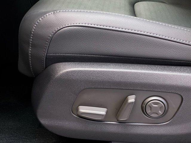 new 2026 Kia Carnival Hybrid car, priced at $55,285