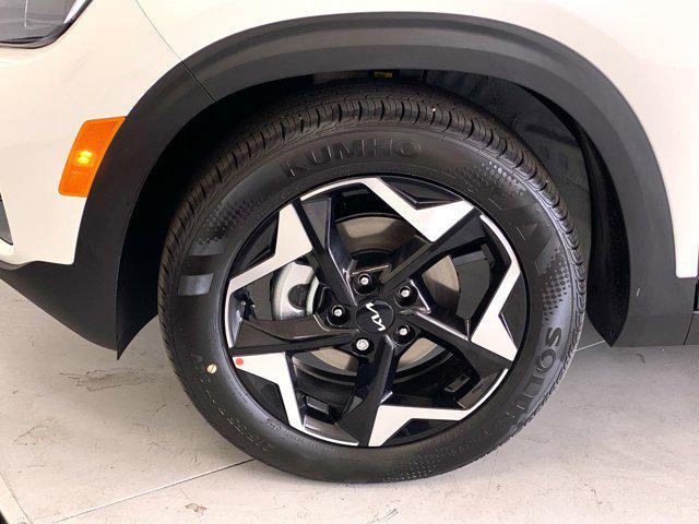 new 2026 Kia Seltos car, priced at $27,570
