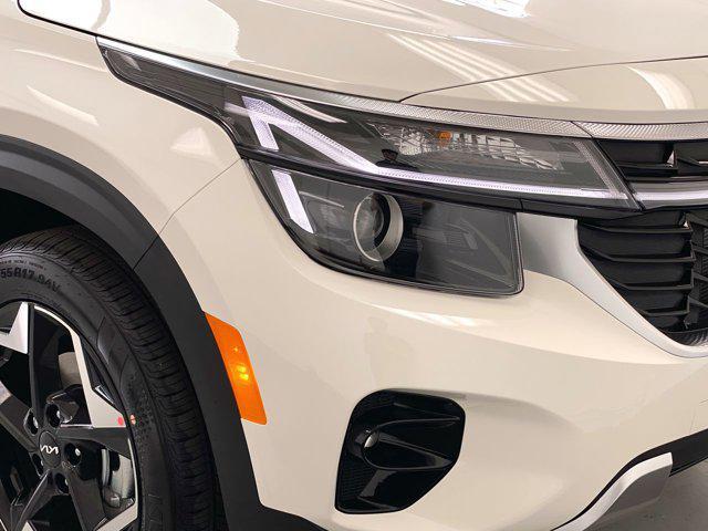 new 2026 Kia Seltos car, priced at $27,570