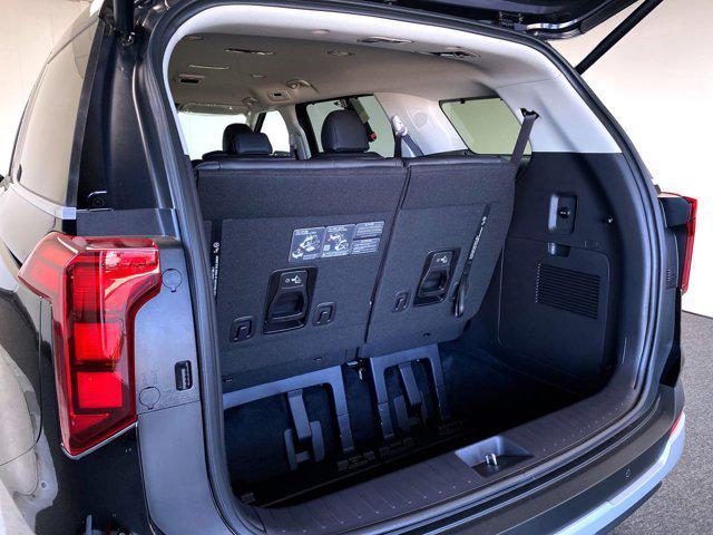 new 2026 Kia Carnival Hybrid car, priced at $45,385