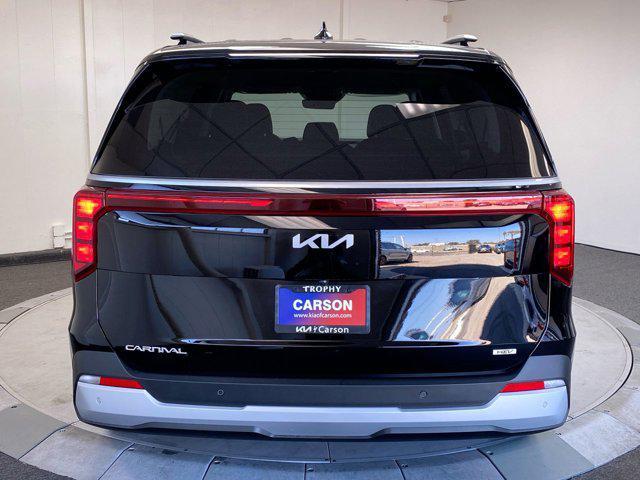new 2026 Kia Carnival Hybrid car, priced at $45,385