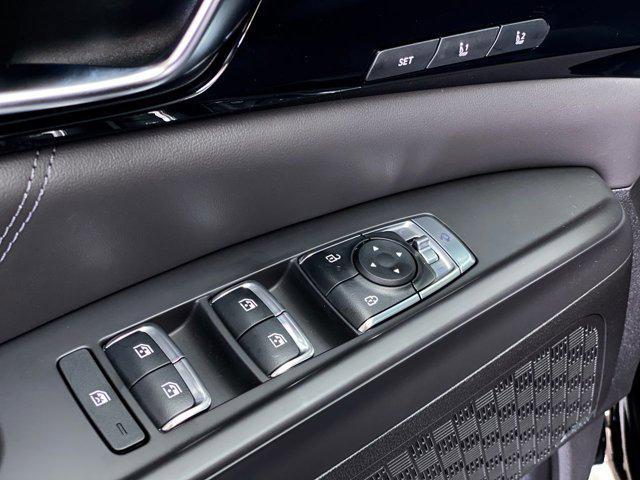 new 2026 Kia Carnival Hybrid car, priced at $55,365